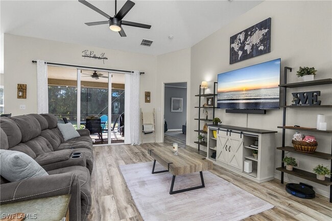 Building Photo - 21572 Brixham Run Loop