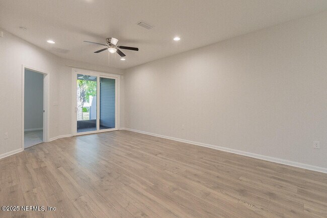 Building Photo - 360 Charlie Way