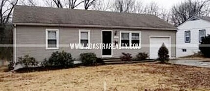 Building Photo - Affordable 3 Bedroom Ranch Home w/Finished Basement in KCMO-Available in AUGUST!!