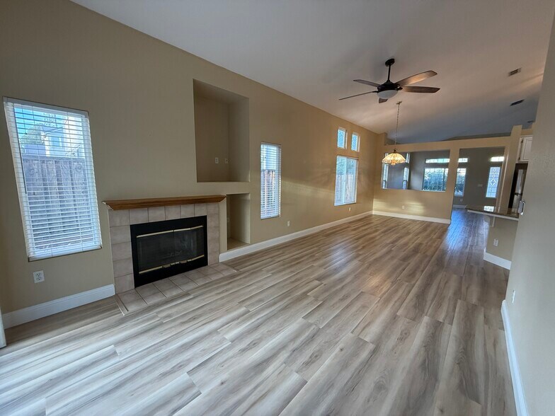 Building Photo - 278 Havenwood Cir