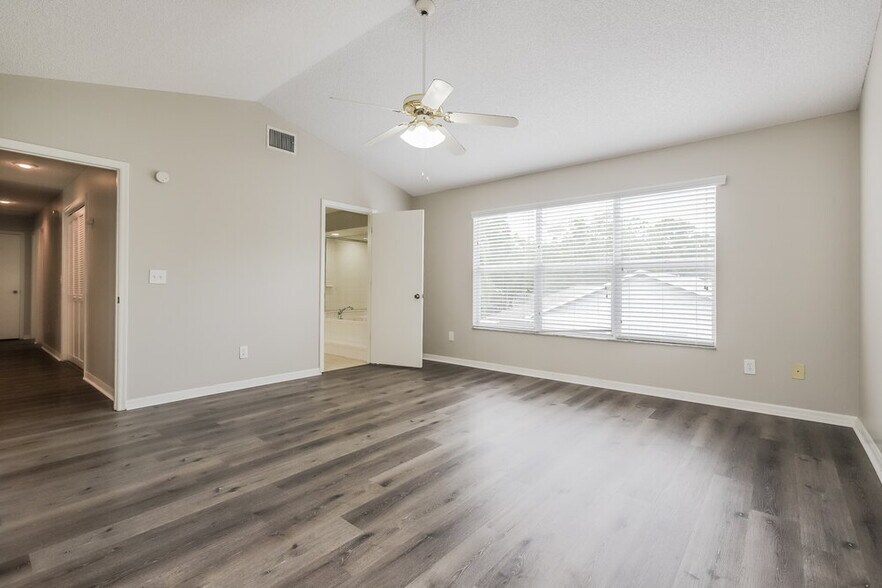 Building Photo - 2601 Berryvine Pl