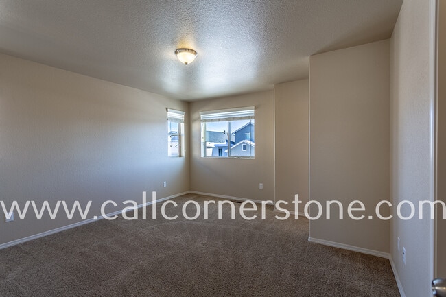 Building Photo - 6698 Lucky Star Ln
