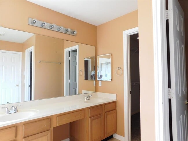 Building Photo - 2303 Birch Canyon Ct