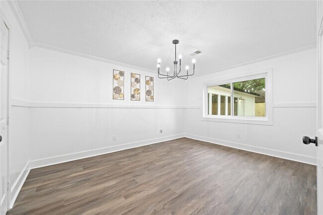 Building Photo - 1206 Timber Ln