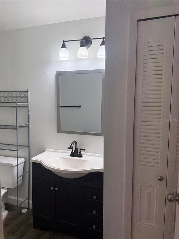 Building Photo - 3827 Bay Club Cir