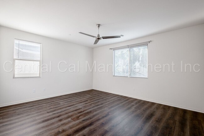 Building Photo - 4 Bedroom/3 Bath Home with Office and Paid Solar - $3295 Per Month!