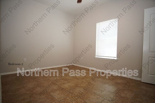 Building Photo - 8939 Marks St