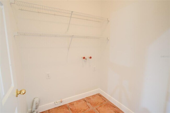 Building Photo - 6133 Lanshire Dr