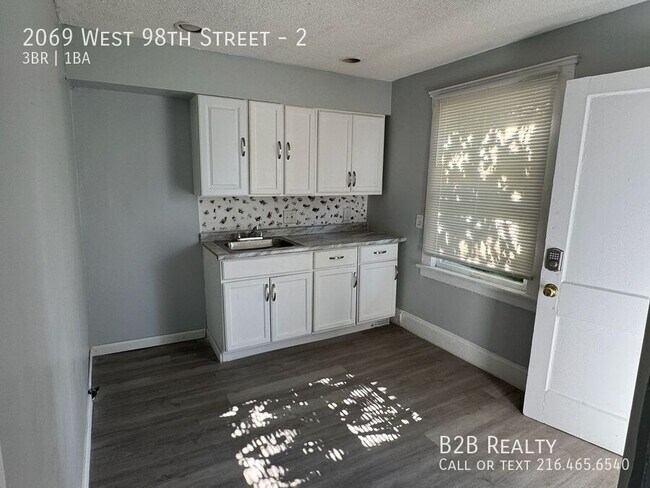 Building Photo - 2069 W 98th St
