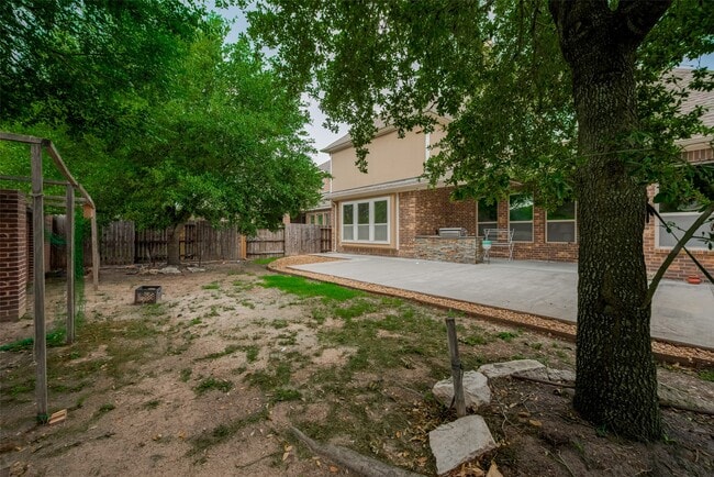 Building Photo - 17519 Murrayfield Ct
