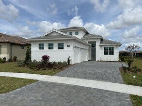 Building Photo - Southwest Pietra Way, Port St. Lucie, FL 3...