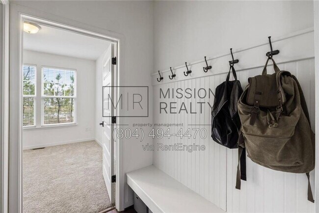 Building Photo - 11943 Sternwalk Ct