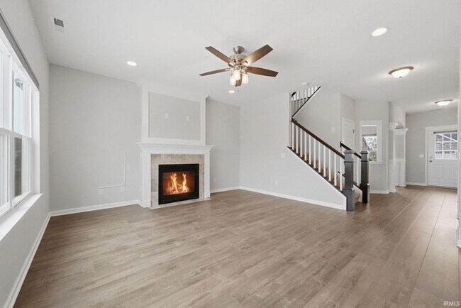 Building Photo - 12502 Speranza Dr