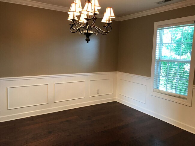 Building Photo - Heart of Madison City