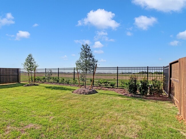 Building Photo - 6634 Waxbill Rd