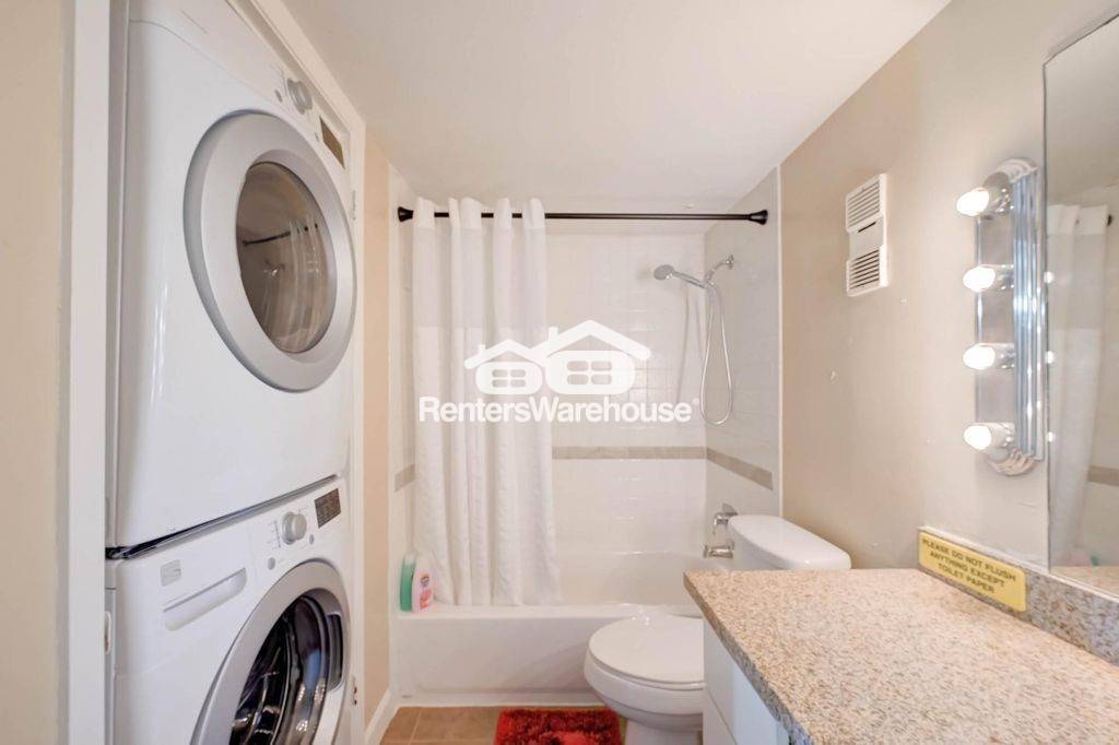 Building Photo - 8433 Hearth Dr