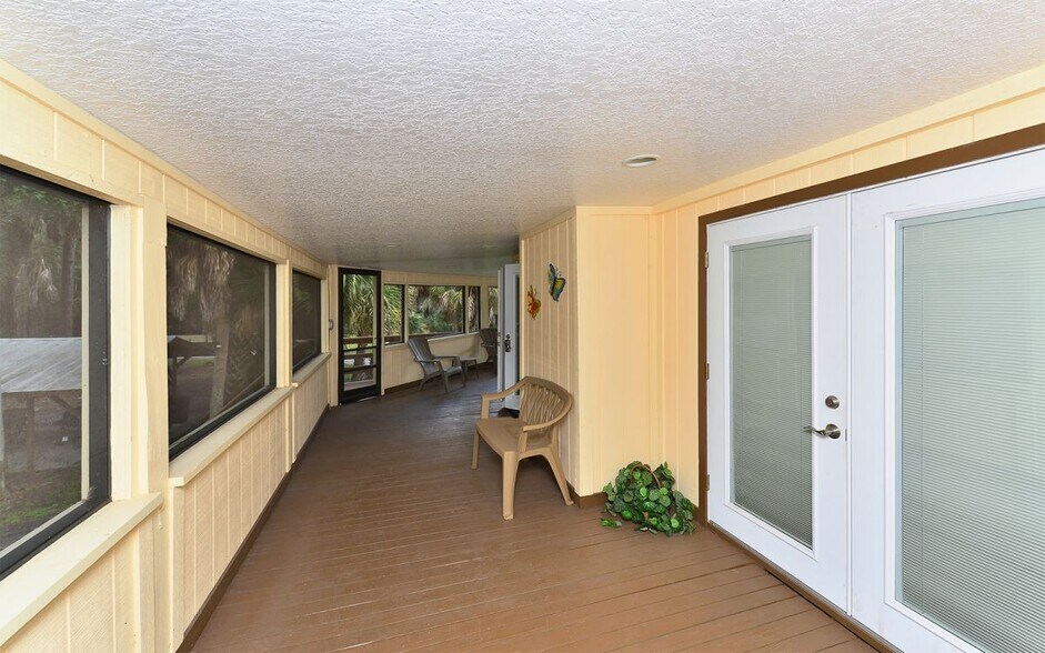 Building Photo - 8270 Ibis St