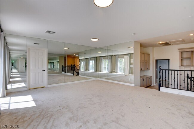 Building Photo - 7686 Gossamer Wind St
