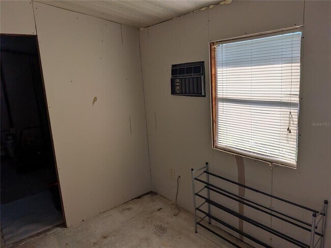 Building Photo - 36037 Coleus Ave