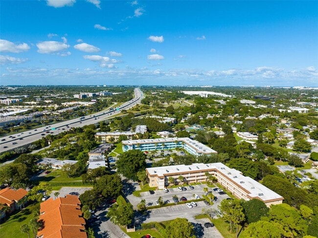Building Photo - 608 SW Natura Blvd
