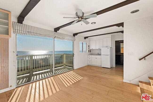 Building Photo - 11942 Whitewater Ln