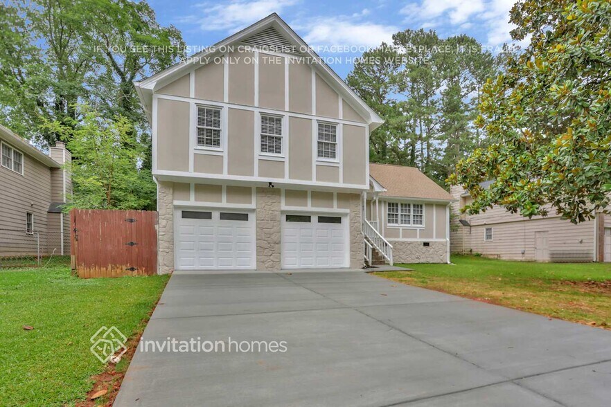 Primary Photo - 417 Rockborough Terrace