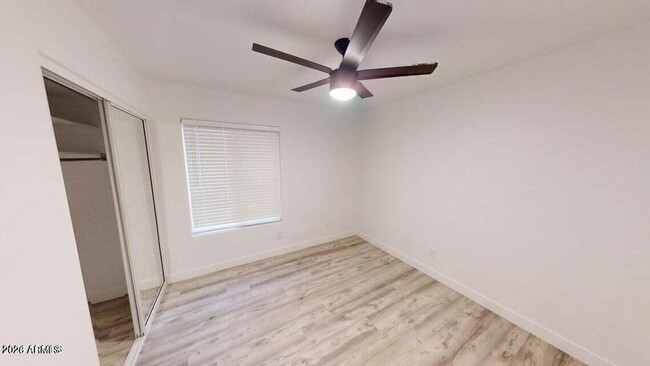 Building Photo - 4445 E Meadow Dr