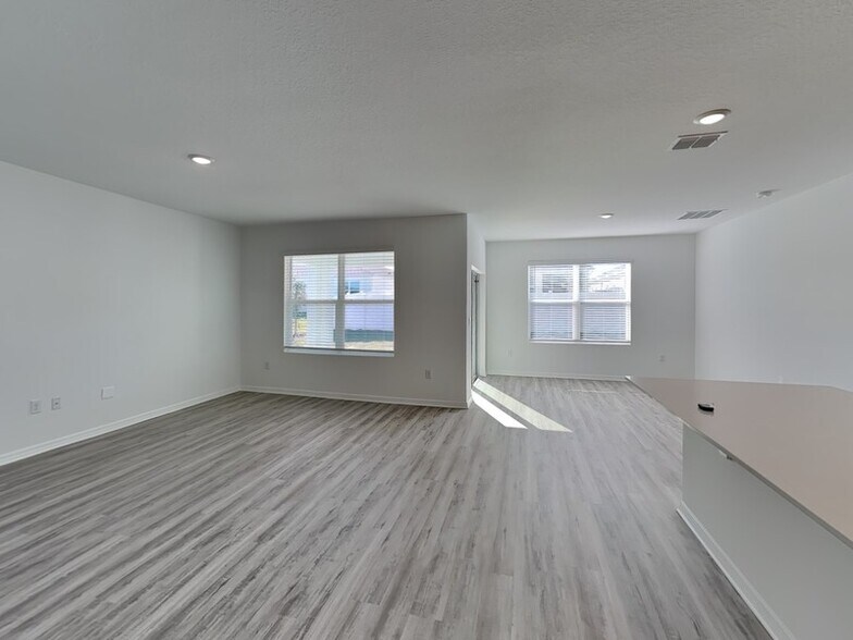 Building Photo - 3515 Nettle Loop