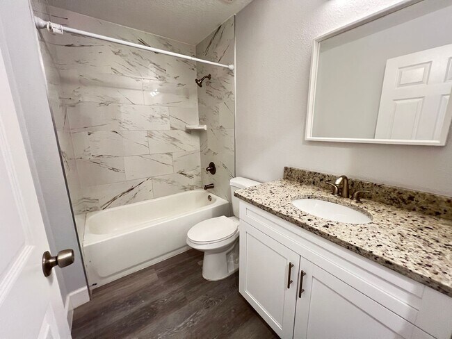 Building Photo - 3 BD/2BA Home in Dunnellon!