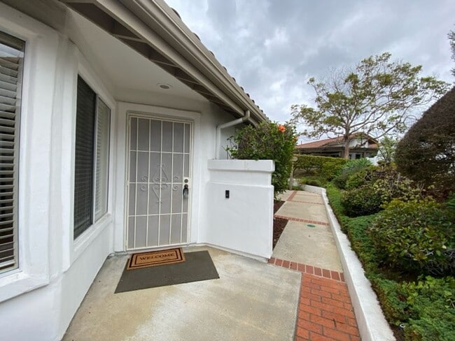 Building Photo - 2bd/2bth within the Ocean Hills Country Club!