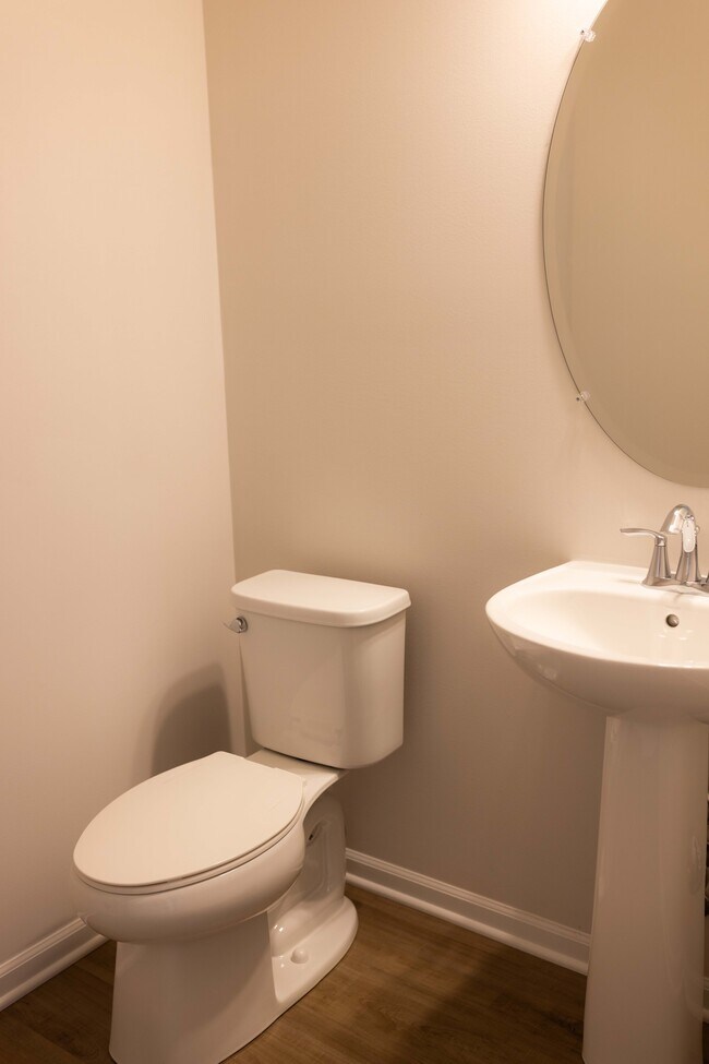 Building Photo - 1903 Salt Springs Dr