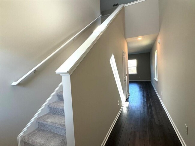 Building Photo - 4747 Waxwing St