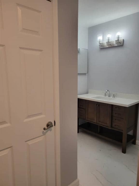 Building Photo - 3116 Pine Heights Dr NE