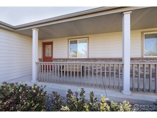 Building Photo - 385 Blue Azurite Ave