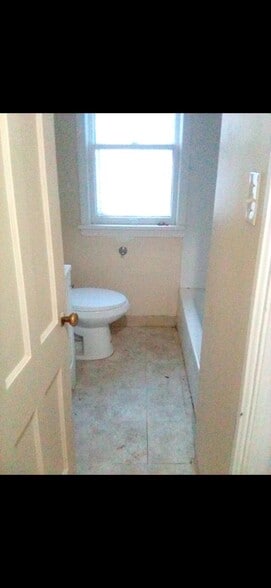 Building Photo - 13508 Thraves Rd