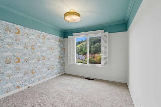 Building Photo - Exceptional Home in the Back of the Valley, Pacifica