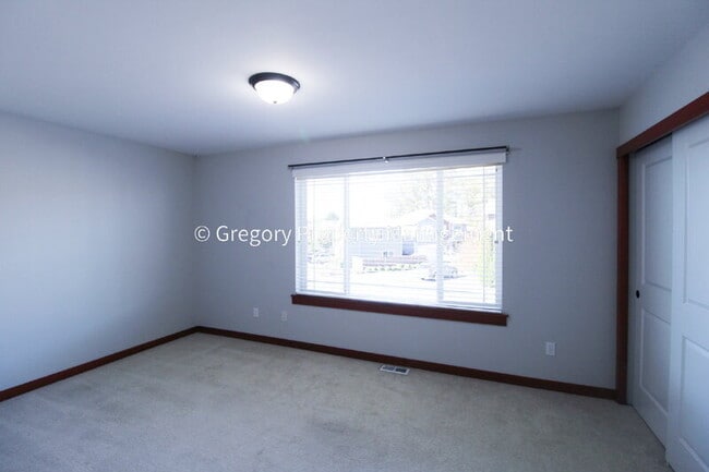 Building Photo - 4518 147th Pl SE