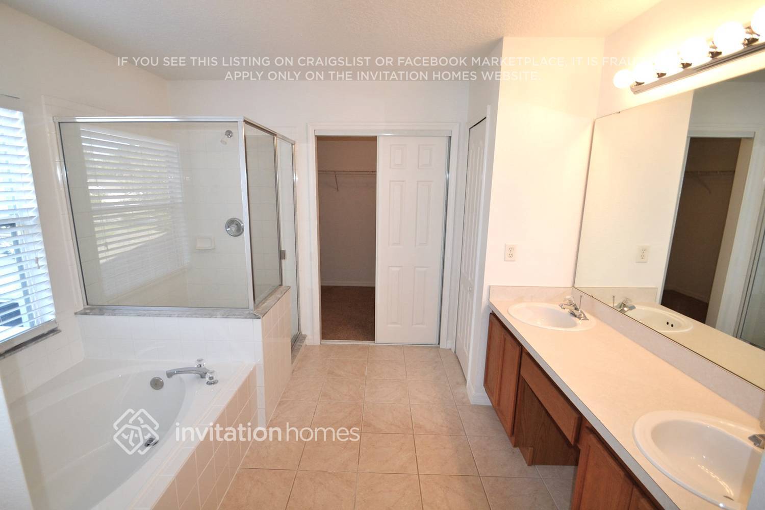 Building Photo - 225 Copper Oak Ct