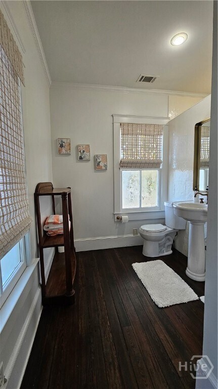 Building Photo - 14 E 41st St