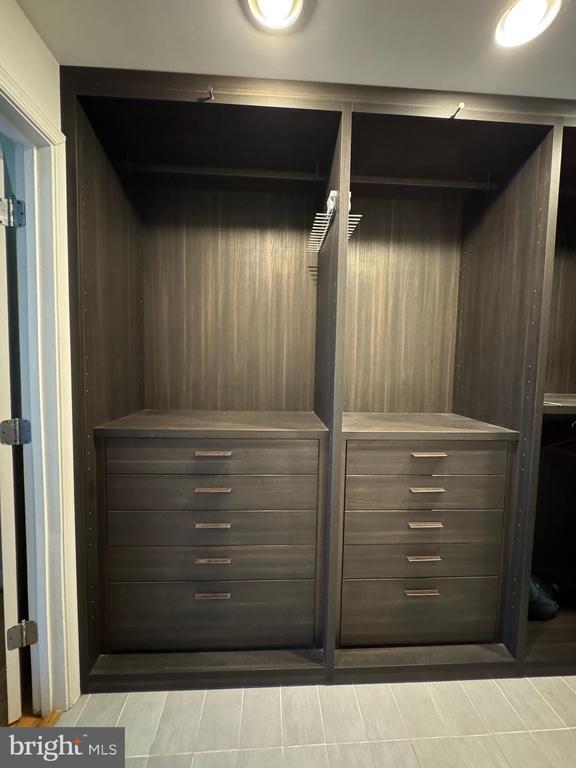 Building Photo - 3900 14th St NW