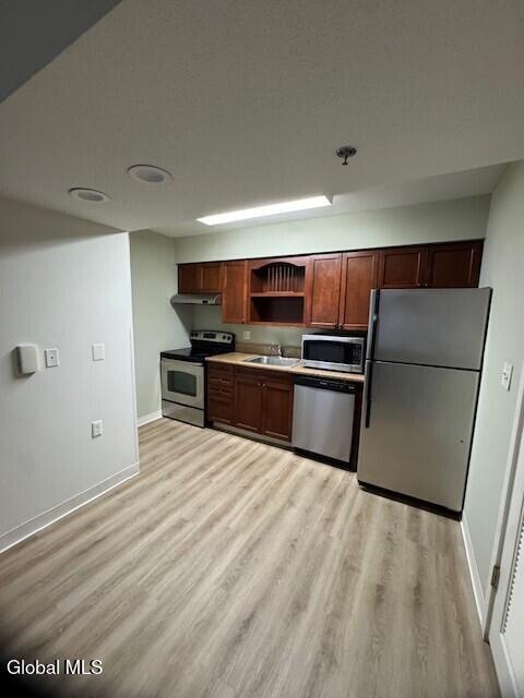 Building Photo - 2 Residence Inn Dr