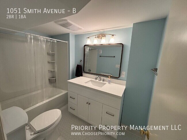 Building Photo - 1051 Smith Ave