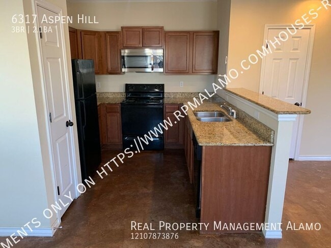 Building Photo - 6317 Aspen Hill