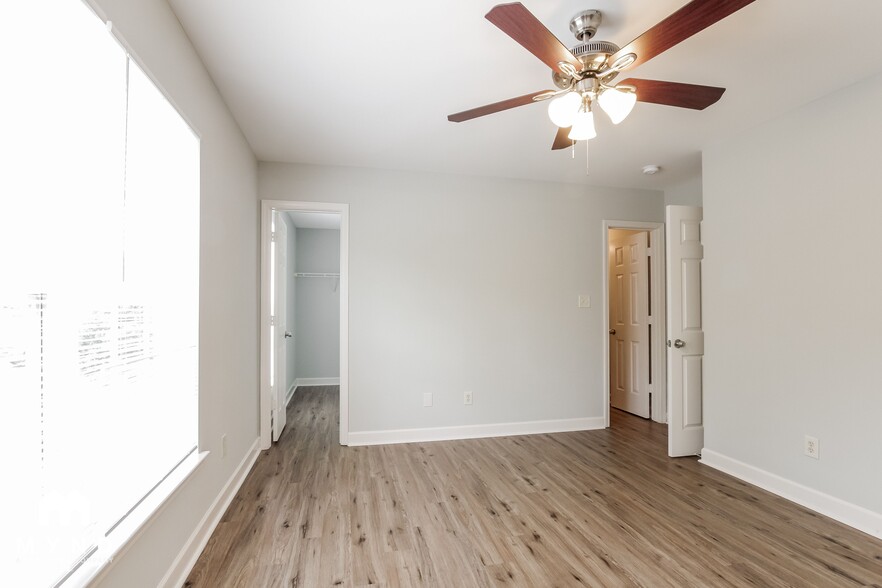 Building Photo - 1020 Alston Hill Dr
