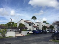 Building Photo - 830 NW 106th Ave