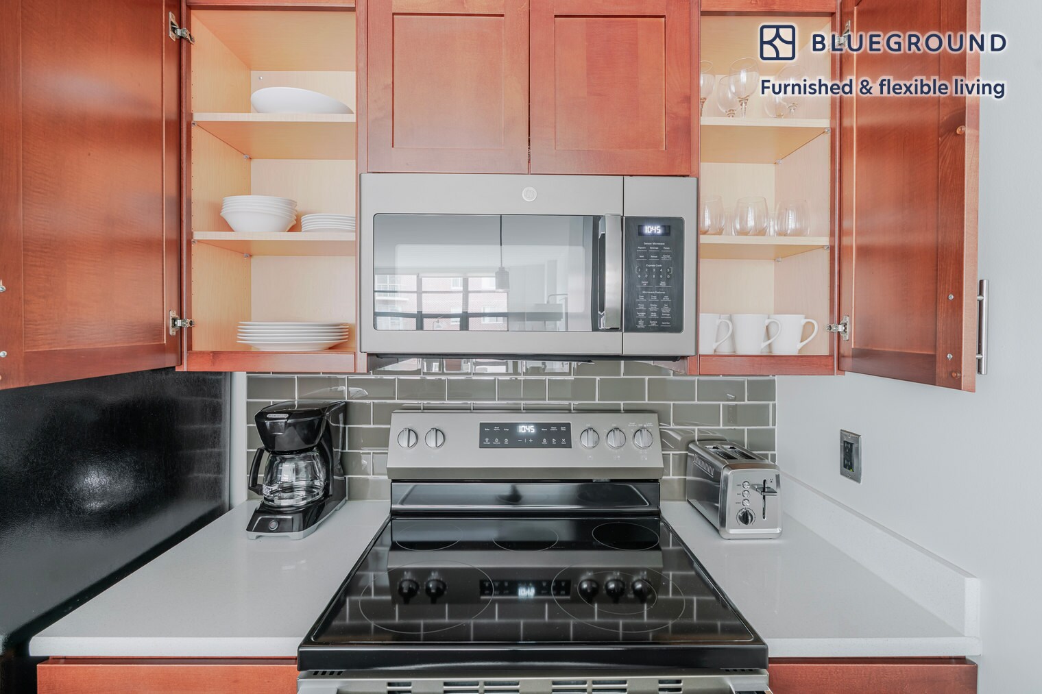 Building Photo - 3444 Fairfax Dr