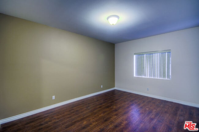 Building Photo - 18718 Lanark St