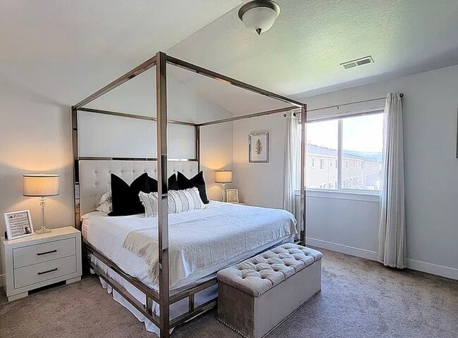 Building Photo - 651 N Pinebrook Rd