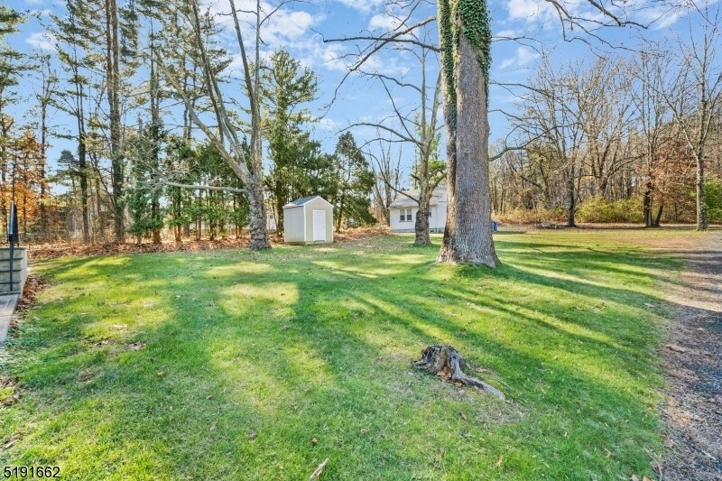 Building Photo - 27 Hillcrest Rd