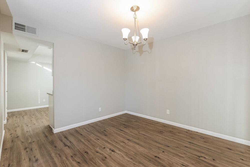 Building Photo - 6601 W Desert Cove Ave